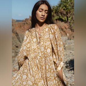 Daughters of India Kyra Midi Dress XS Golden Palm